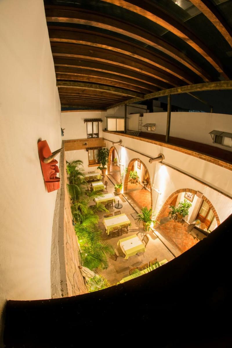 Hotel Meson De Los Remedios Морелия Екстериор снимка